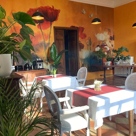 Les Ordalies Hotel Castelnaudary Bagian luar foto