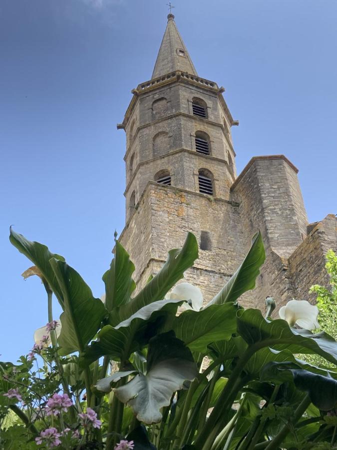 Les Ordalies Hotel Castelnaudary Bagian luar foto