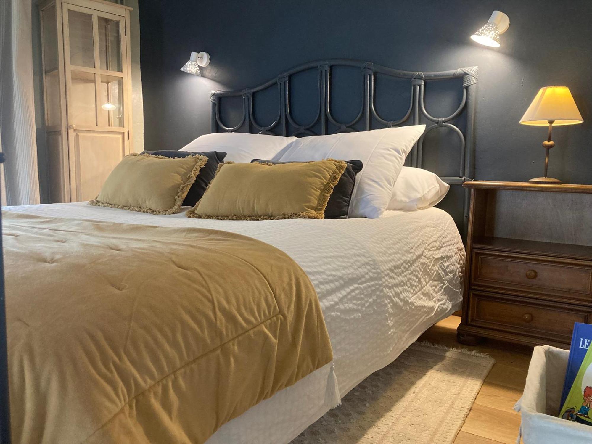 Les Ordalies Hotel Castelnaudary Bagian luar foto